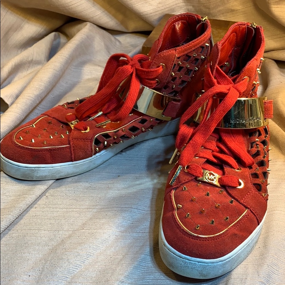 Michael Kors leather high studded sneakers w/zippr - Picture 16 of 16